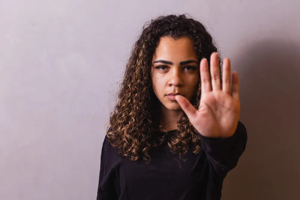 {{ value.featured_title }}