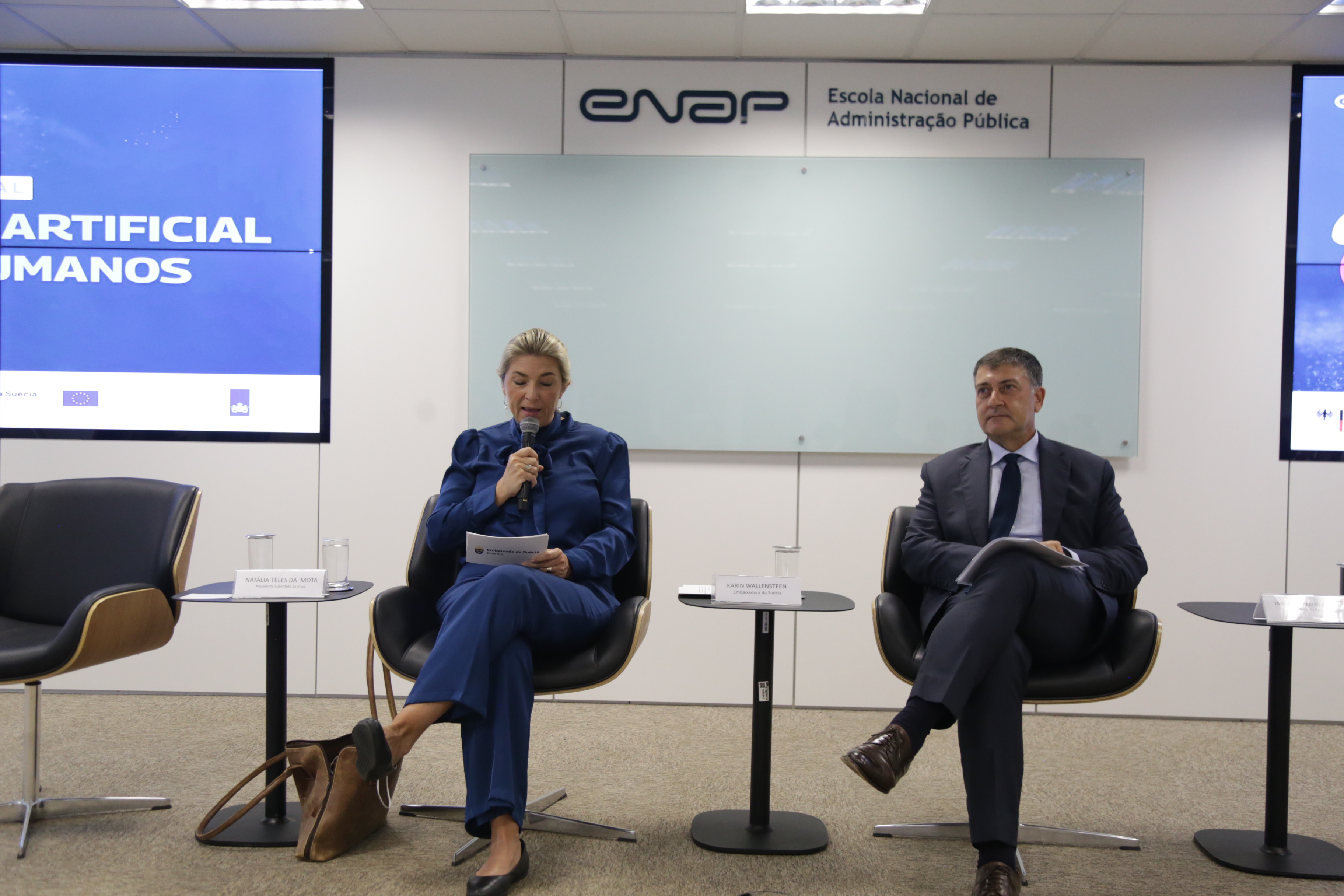 Enap promove debate sobre inteligência artificial e direitos humanos