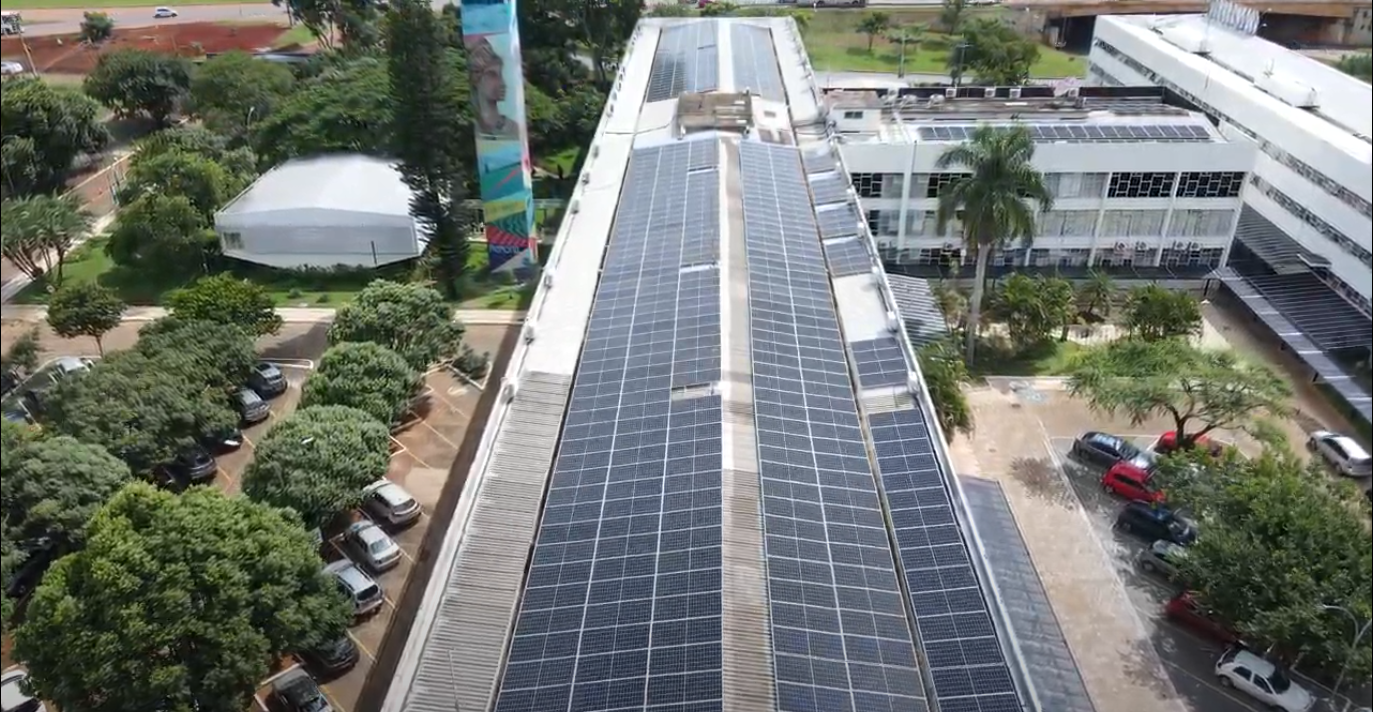 Usina solar da Enap atinge resultados acima da média 