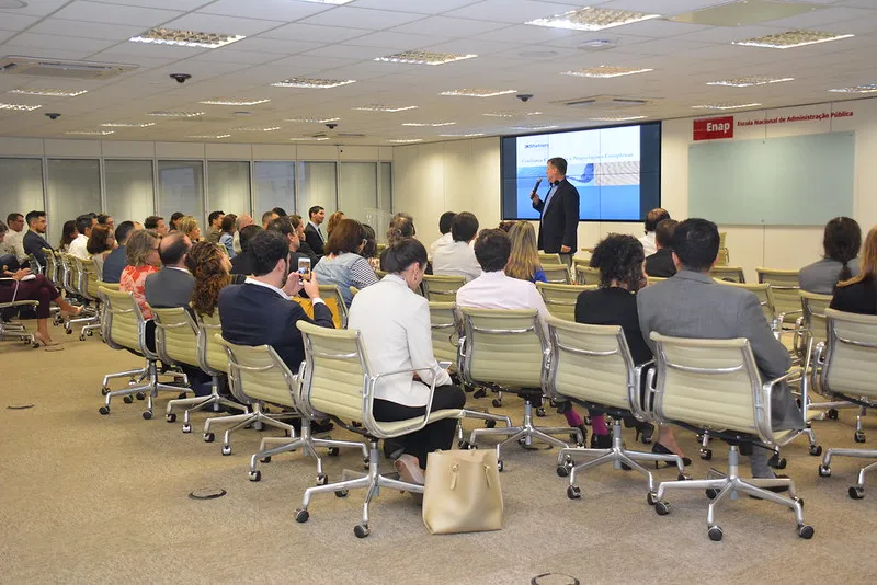 Cursos em parceria com a Harvard Kennedy School