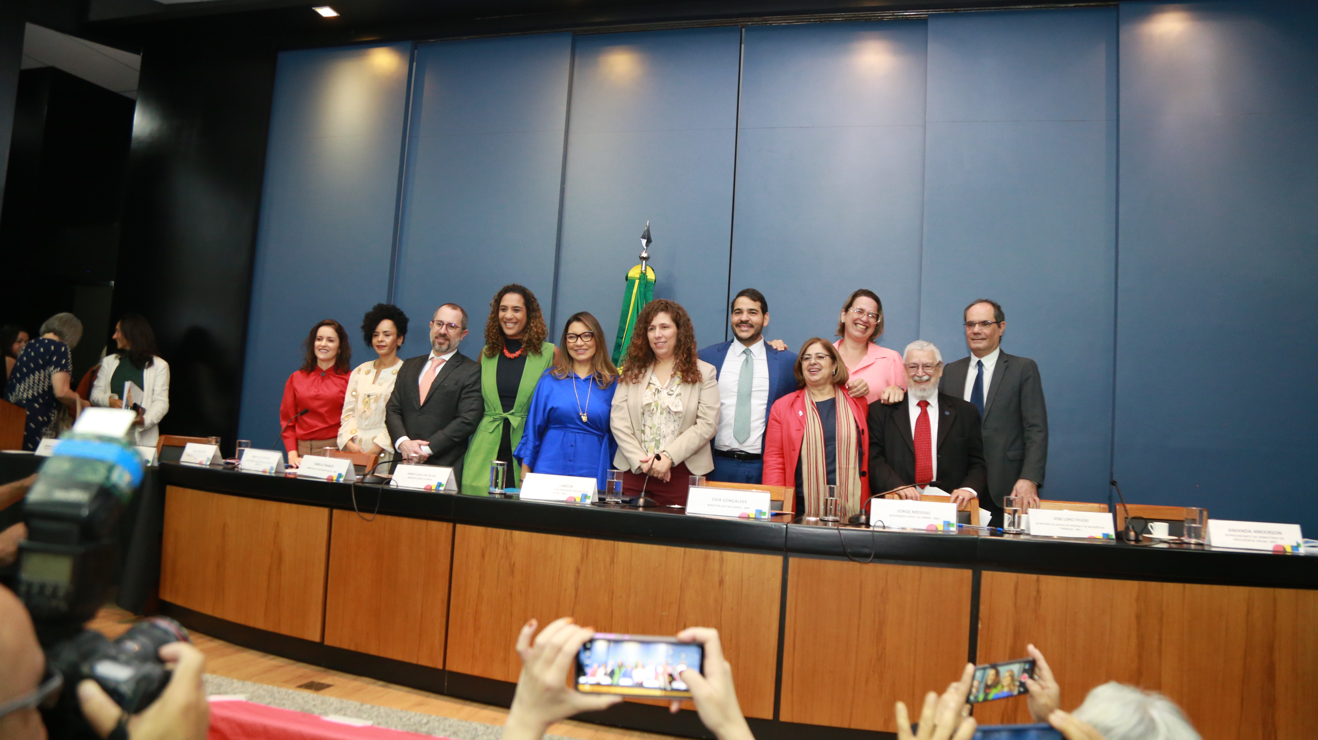 Enap e ministérios lutam contra assédio moral e sexual na administração pública