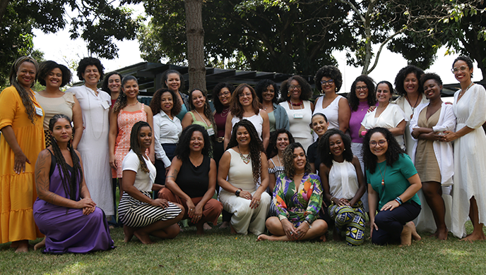 Curso voltado às mulheres negras discute importância da segurança psicológica no trabalho