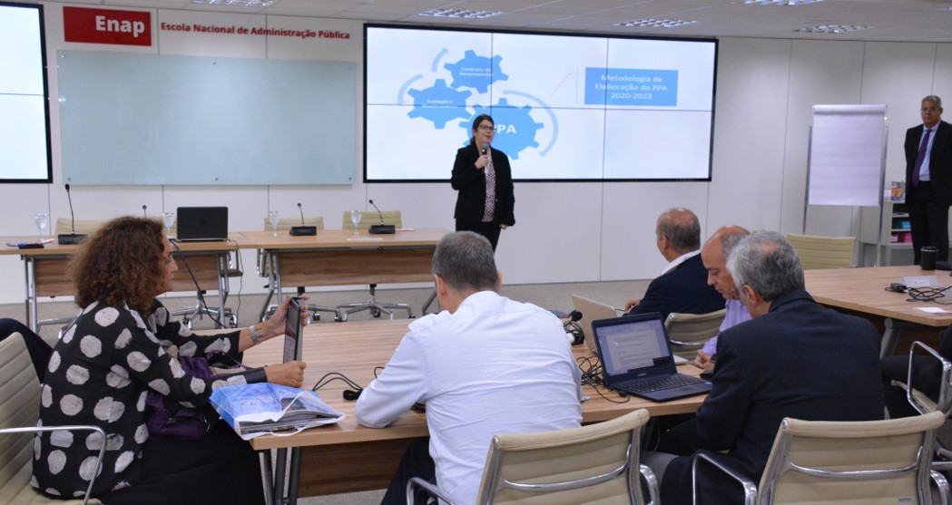 Enap realiza oficina sobre as Diretrizes para o PPA 2020-2023