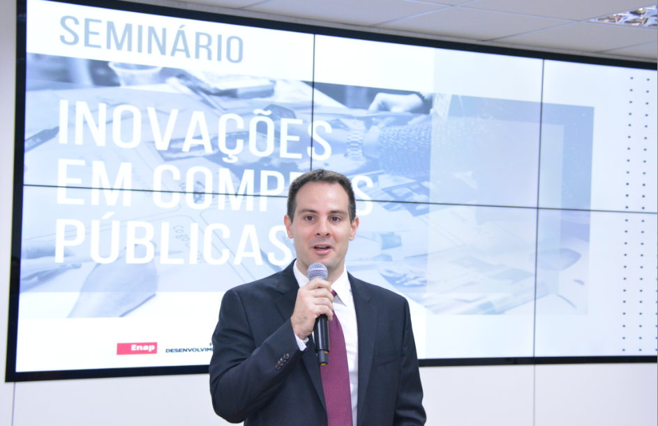 Thiago_Bergmann_de_Queiroz_Enap.PNG.png