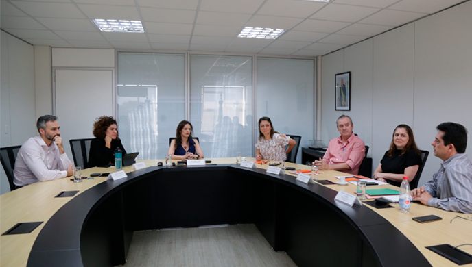 Enap e Universidade do Banco Central trocam experiências em educação a distância e trilhas de aprendizagem