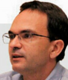 Foto de {{ member.name }}