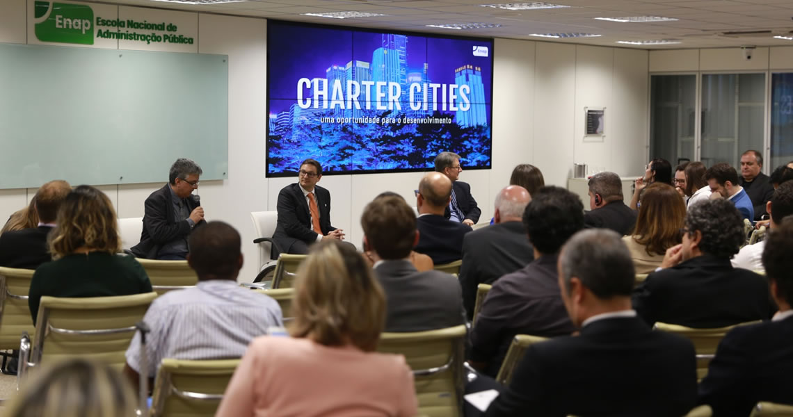 É possível implantar charter cities no Brasil? Especialistas avaliam tema