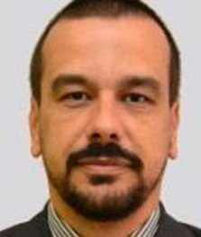 Foto de {{ member.name }}