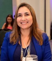 Foto de {{ member.name }}