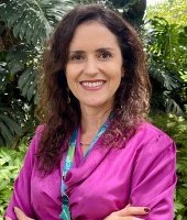 Foto de {{ member.name }}