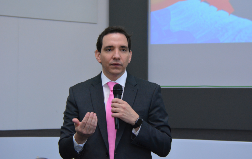 Palestra orienta gestores municipais sobre consórcios e parceria público-privada
