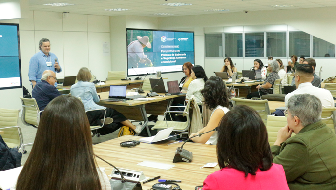 Oito países participam de Curso Internacional em Políticas Públicas Intersetoriais em Segurança Alimentar na Enap