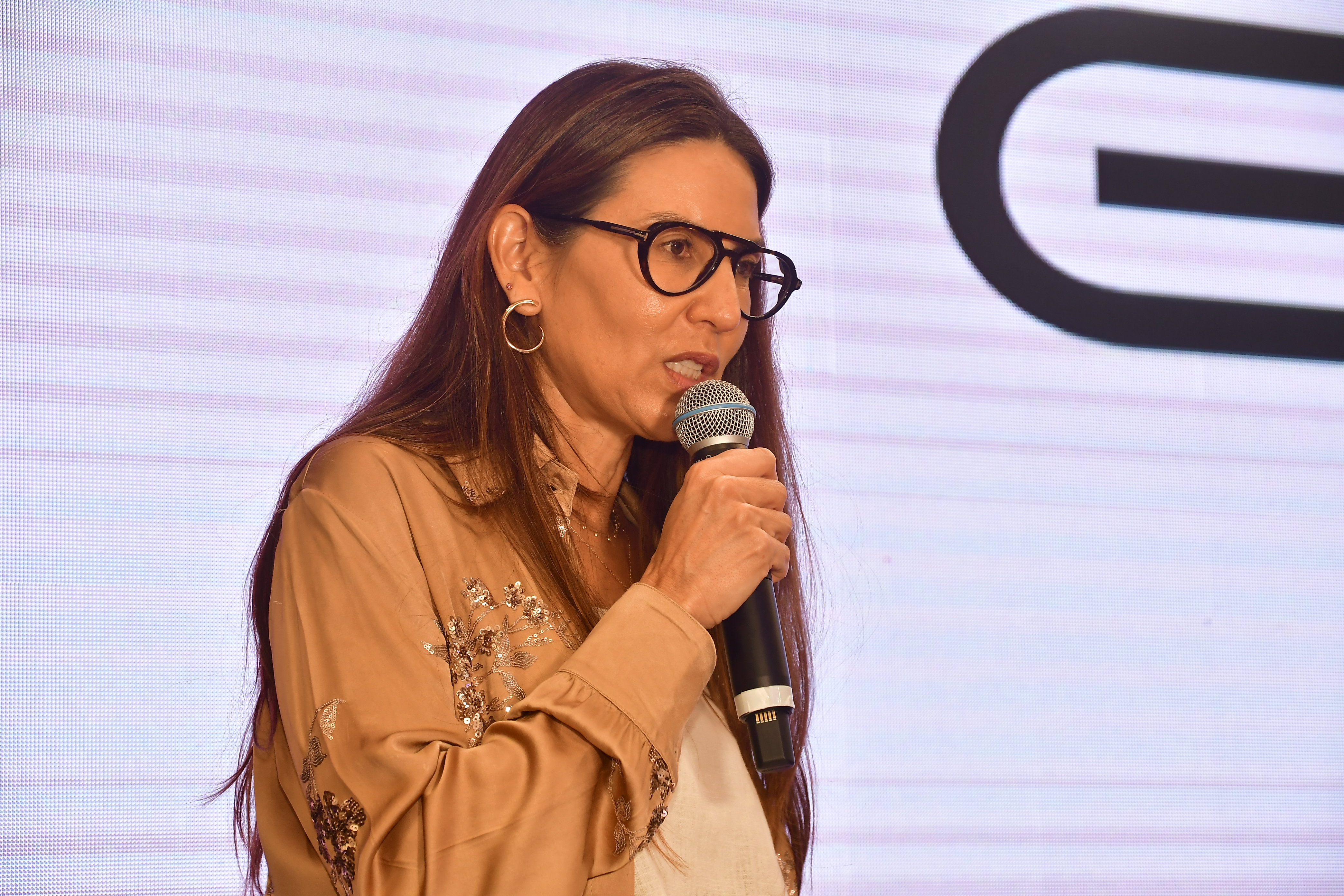 Enap apresenta iniciativas para o desenvolvimento e fortalecimento de lideranças femininas no Encontro de Mulheres Municipalistas, em Salvador